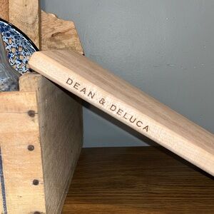 Dean & Deluca Luxury Wood Serving Cheese Cutting Board Tray
